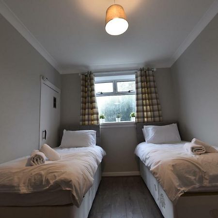 Sighthill 3 Bedrooms With Private Garden Эдинбург Экстерьер фото