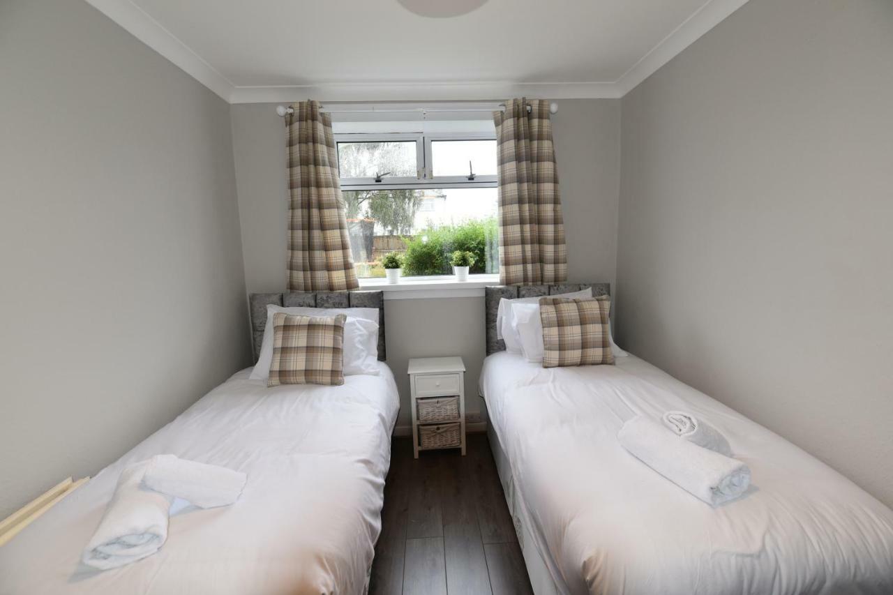 Sighthill 3 Bedrooms With Private Garden Эдинбург Экстерьер фото